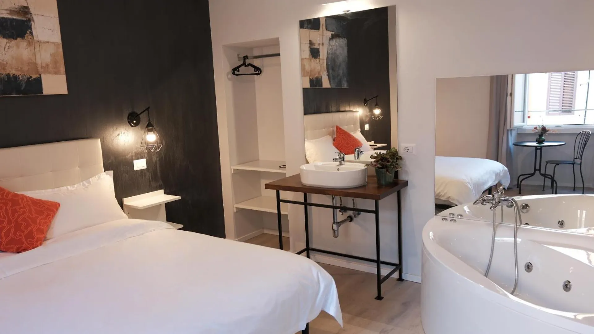 Numi B&B Rome Bed & Breakfast
